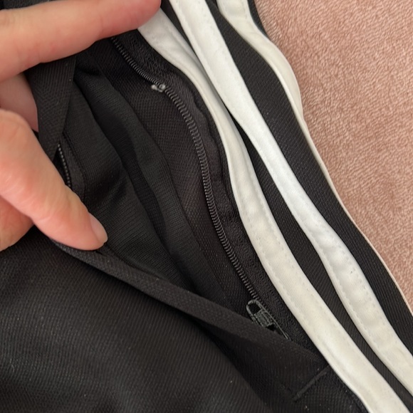 Adidas black sweatpants - Picture 4 of 5